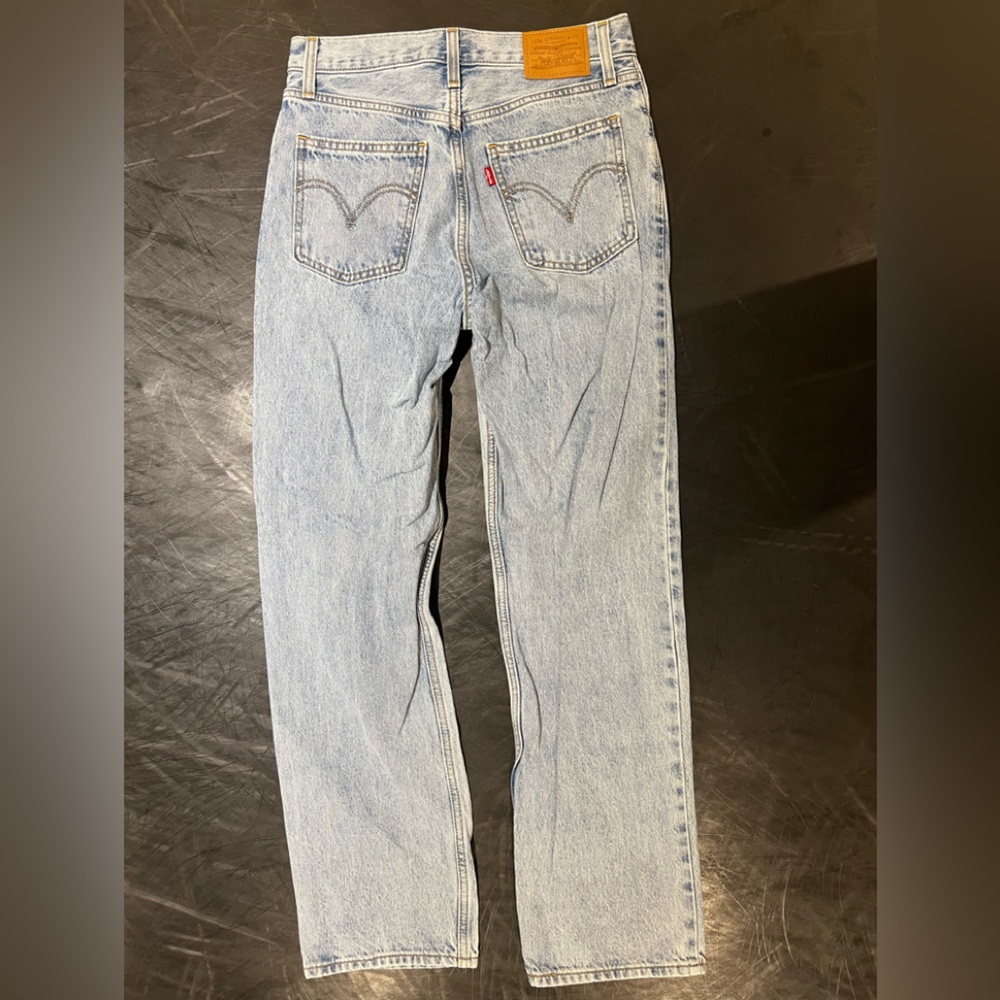 Levi’s Jeans - Picture 2 of 2